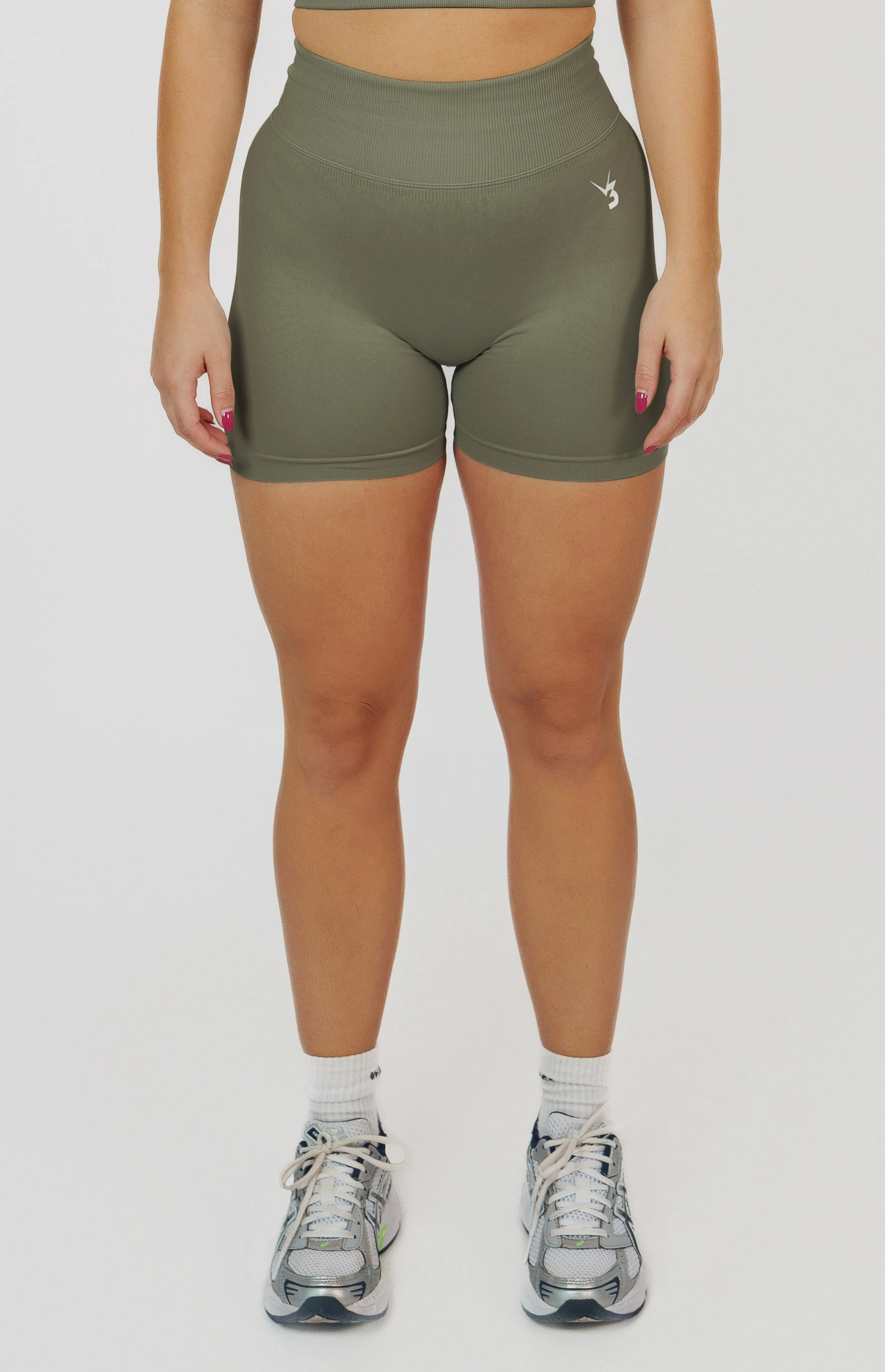 Form Seamless Scrunch Shorts - Olive Green