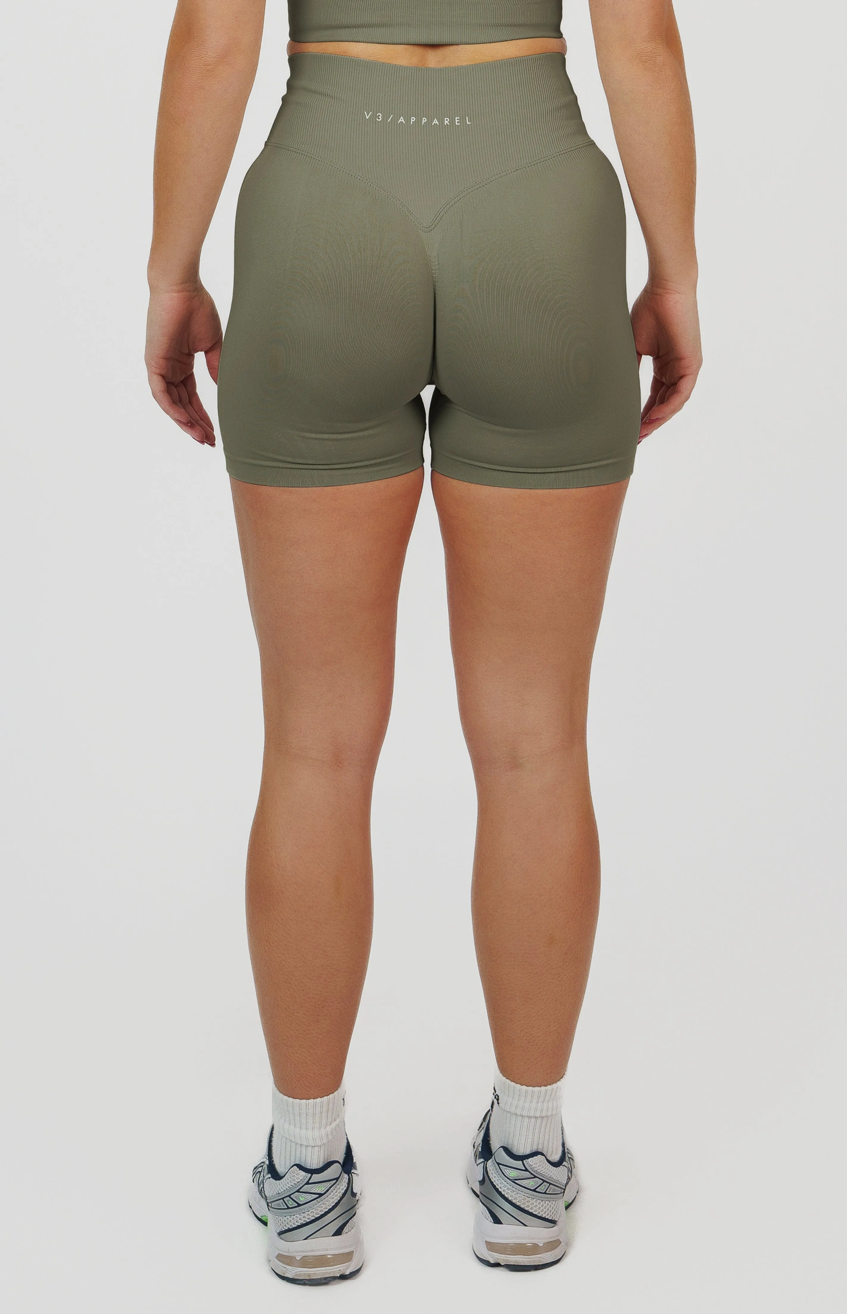 Form Seamless Scrunch Shorts - Olive Green