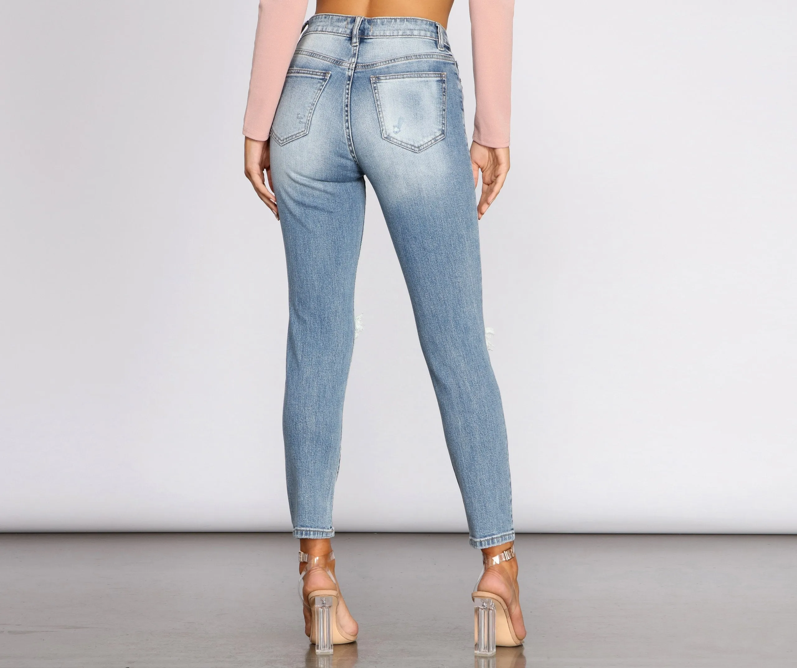 KittenAlarm - Tobi Super High Waist Destructed Mom Jeans