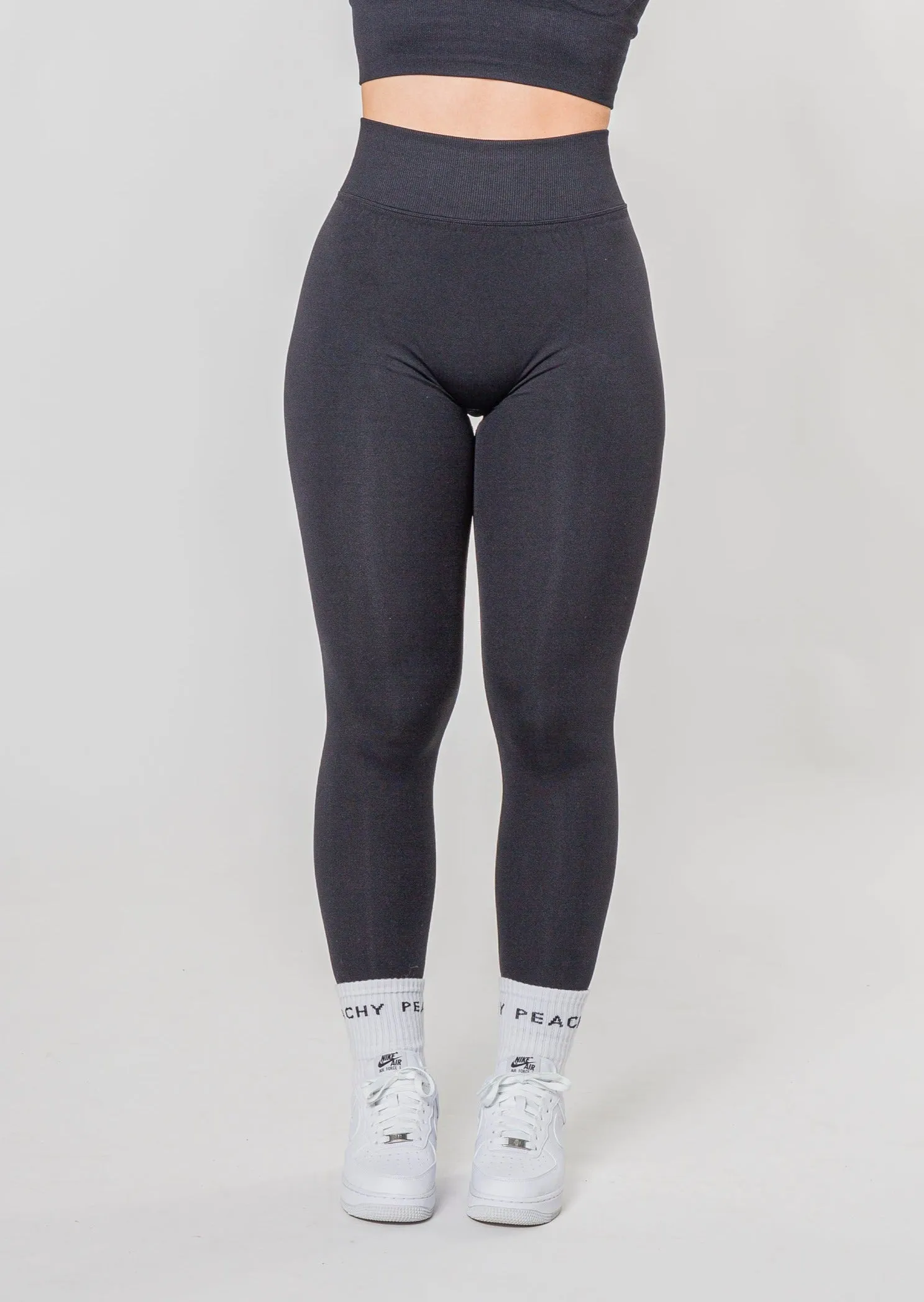 PURPOSE Scrunch Leggings